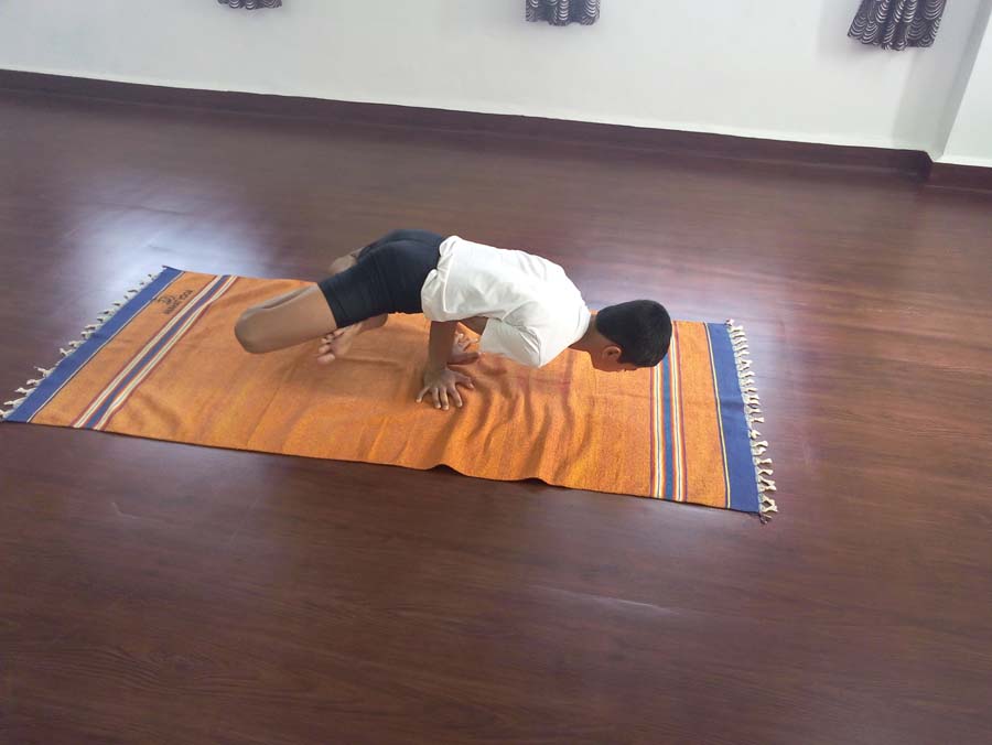 Meditation practice at Anahat Yoga Pune